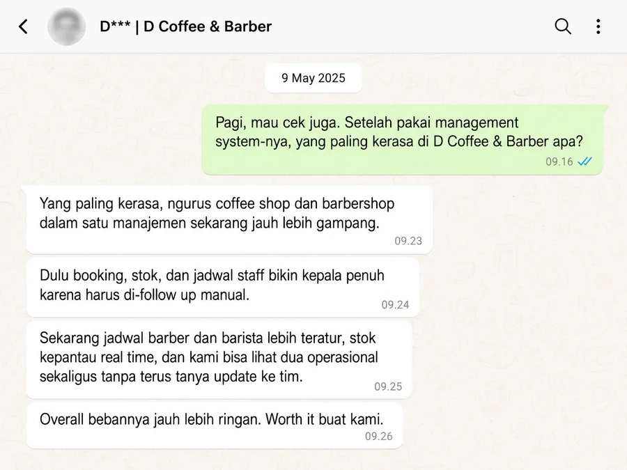 Tangkapan layar WhatsApp dari pemilik D Coffee & Barber: booking, stok, dan jadwal staf dulu di-follow up manual, sekarang dua operasional terpantau sekaligus.